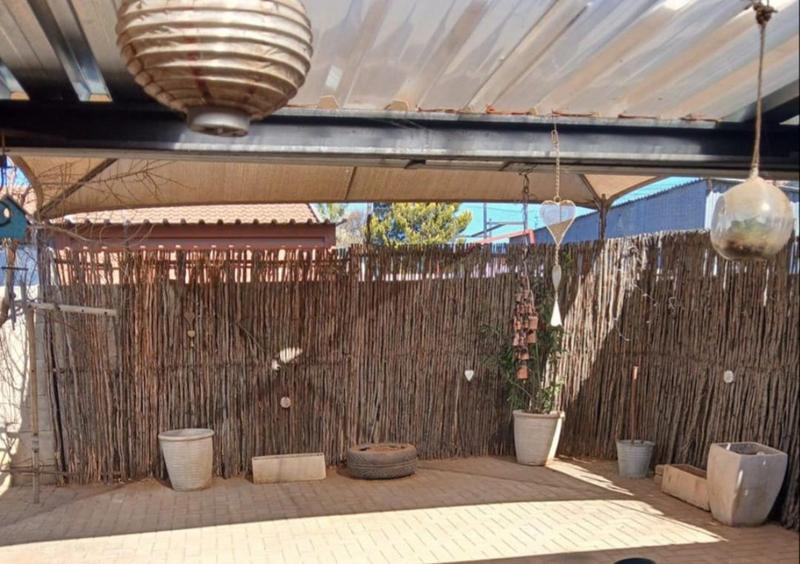3 Bedroom Property for Sale in Heidedal Free State